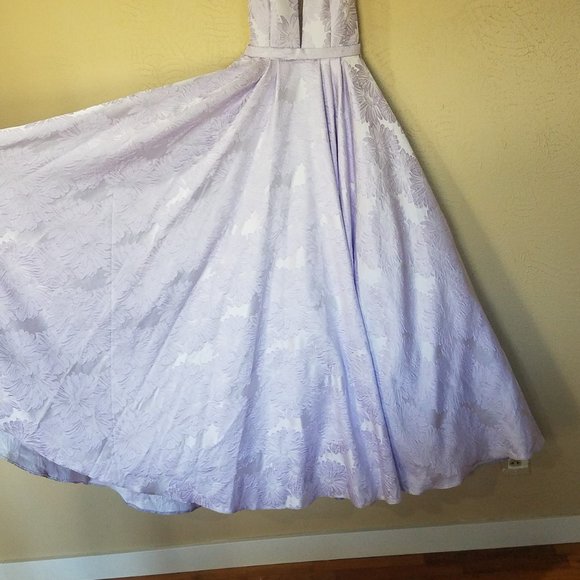 SHERRI HILL PURPLE FLORAL  PROM/HOMECOMING DRESS - Picture 6 of 15